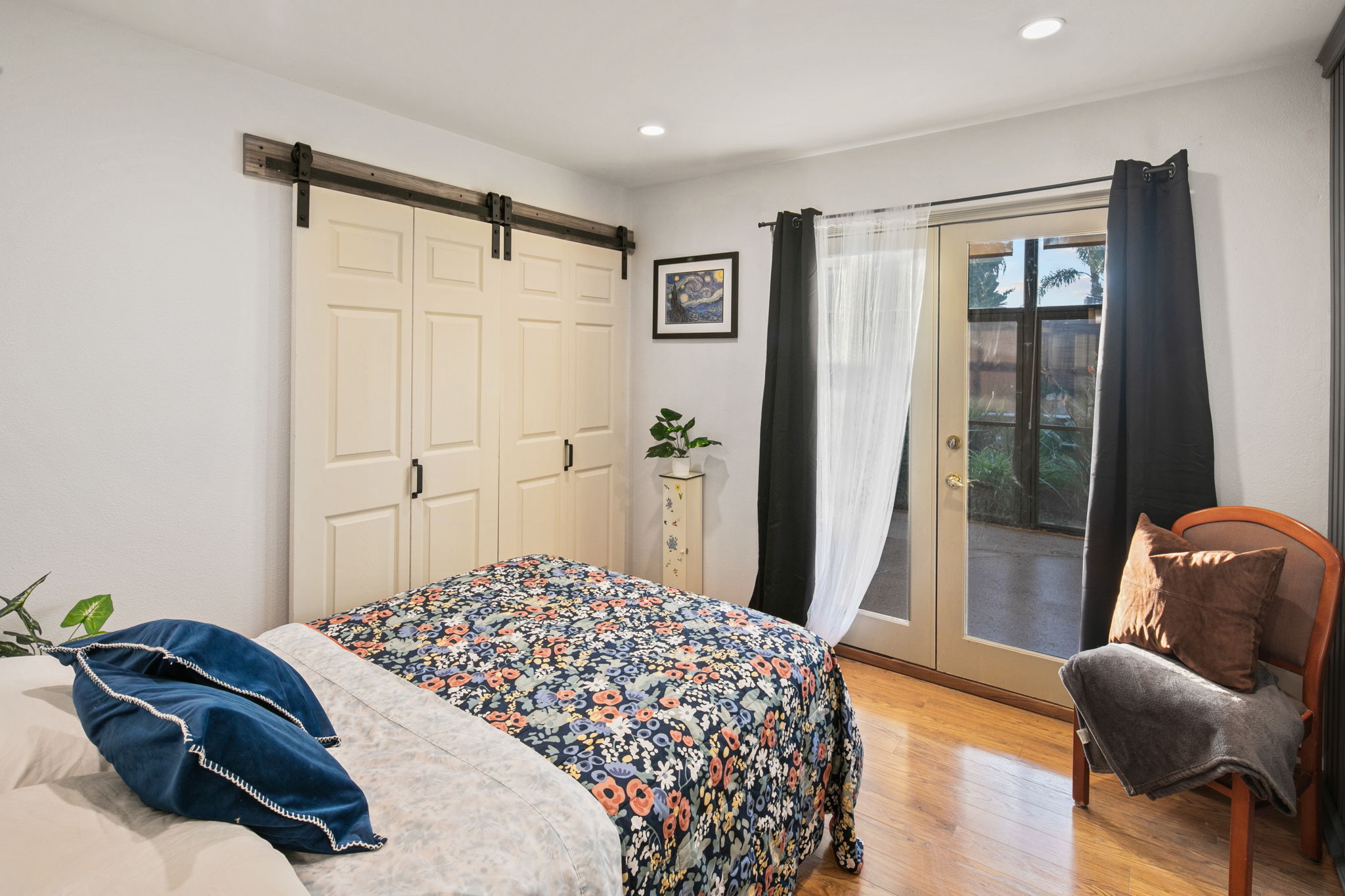 6433 La Paloma St-98