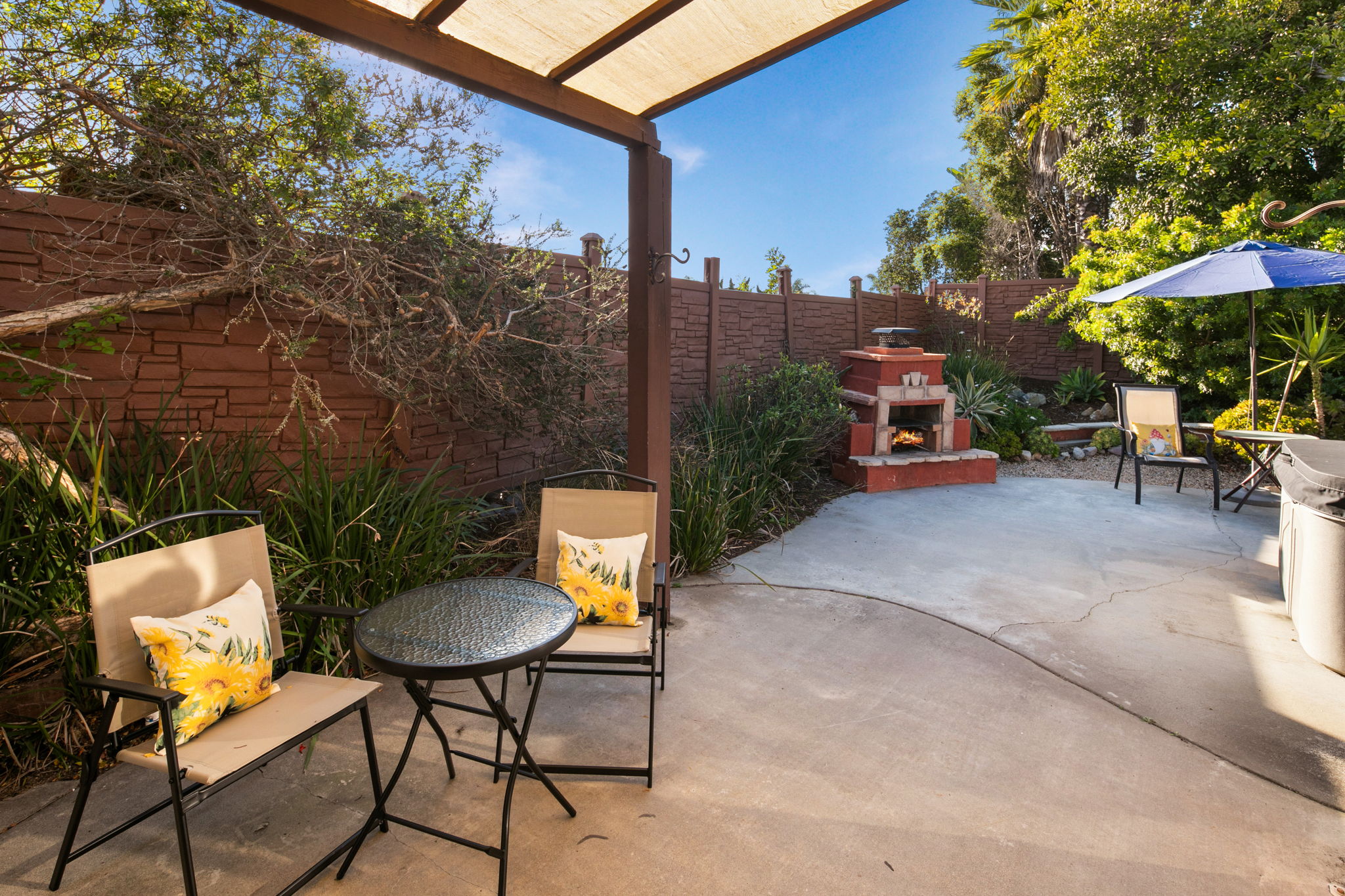 6433 La Paloma St-73