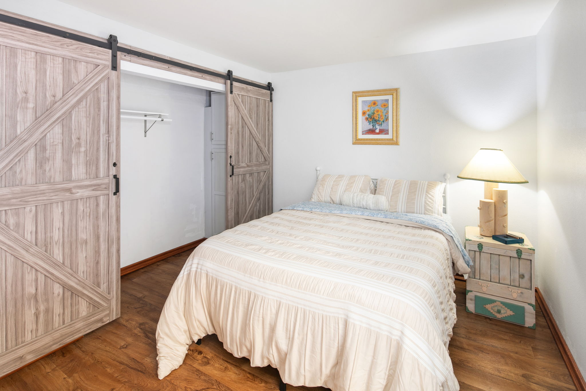 6433 La Paloma St-52