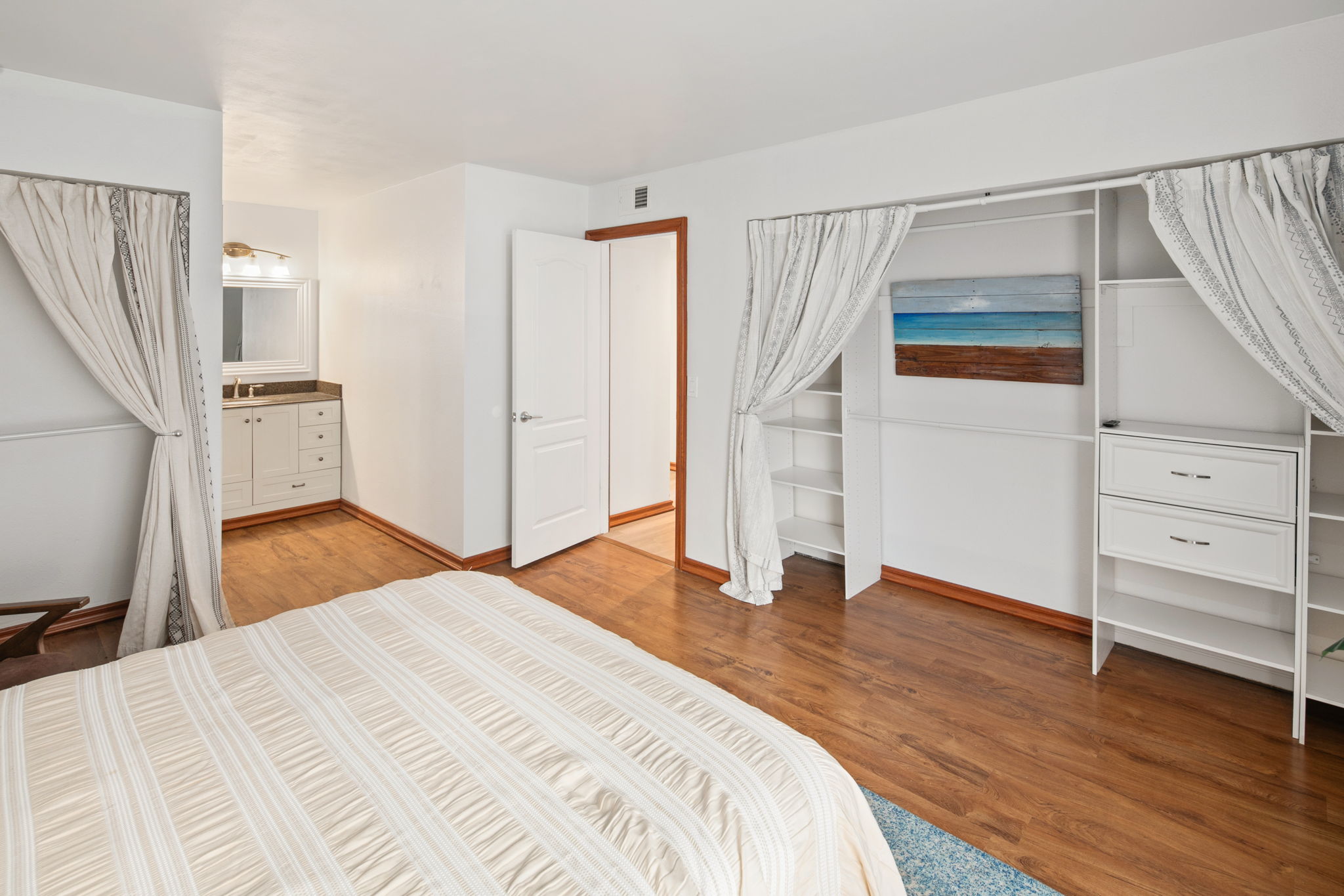 6433 La Paloma St-46