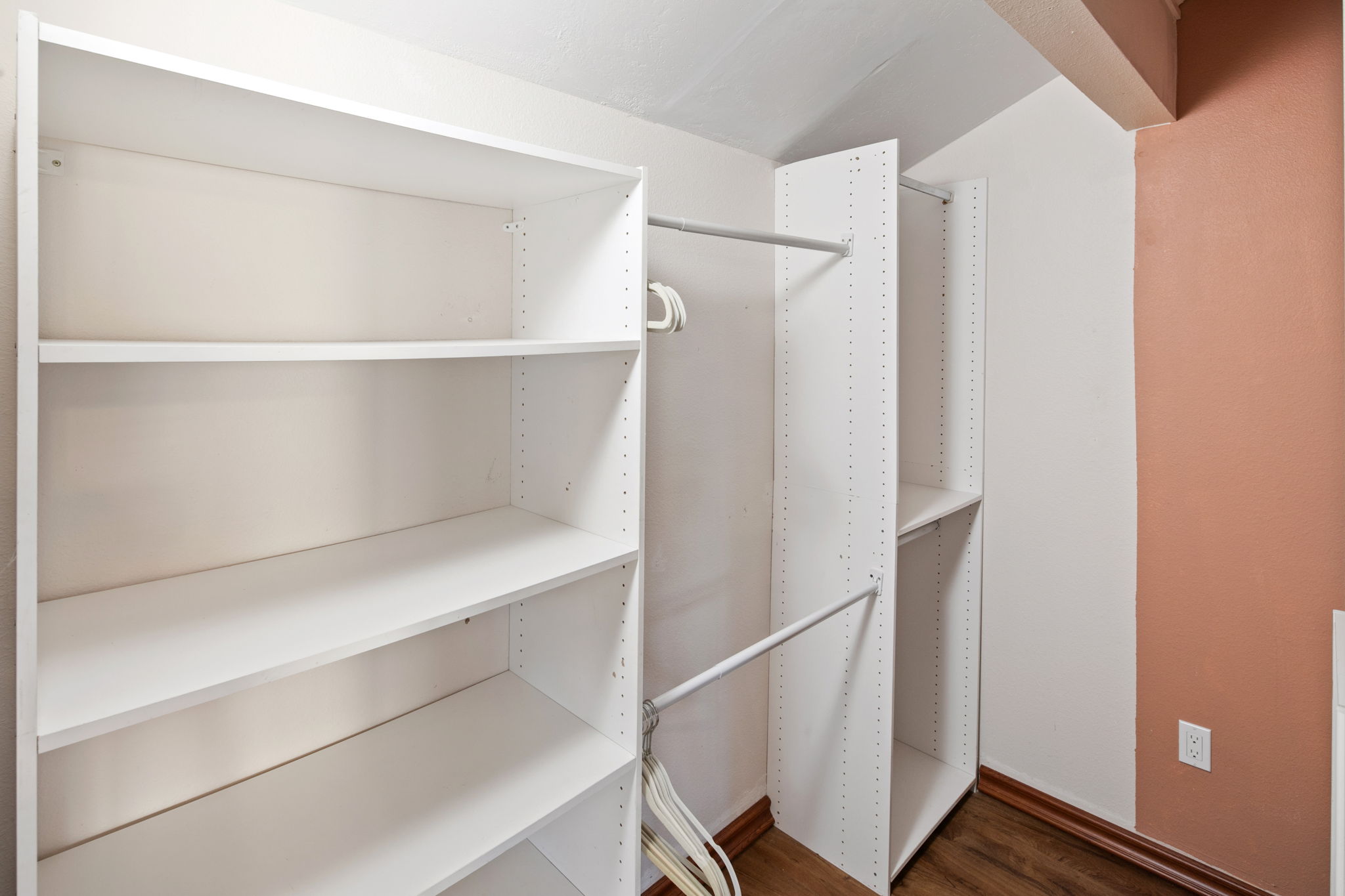 6433 La Paloma St-27