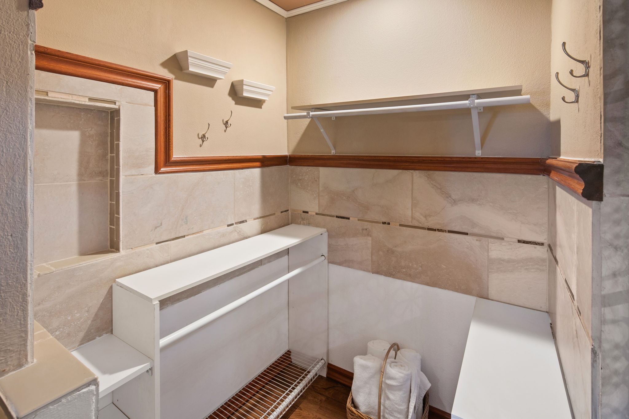 6433 La Paloma St-26