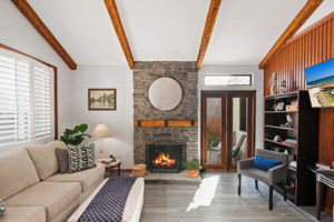 6433 La Paloma St-42