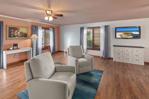 6433 La Paloma St-32