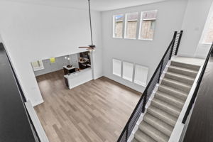  Photo 31