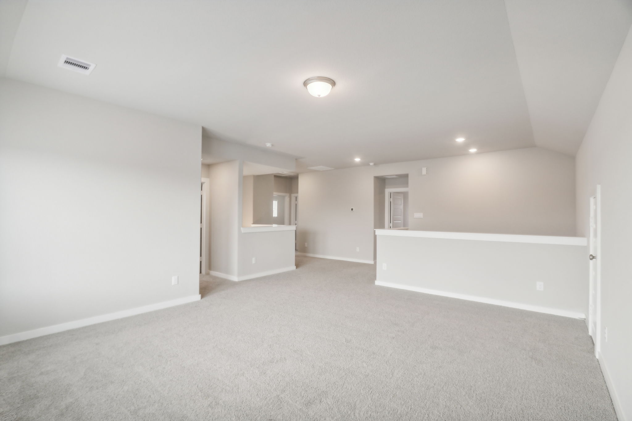 Houston - Wall Street Village - 6435 Brazos Trl Dr, Richmond, TX, 77469 -    042