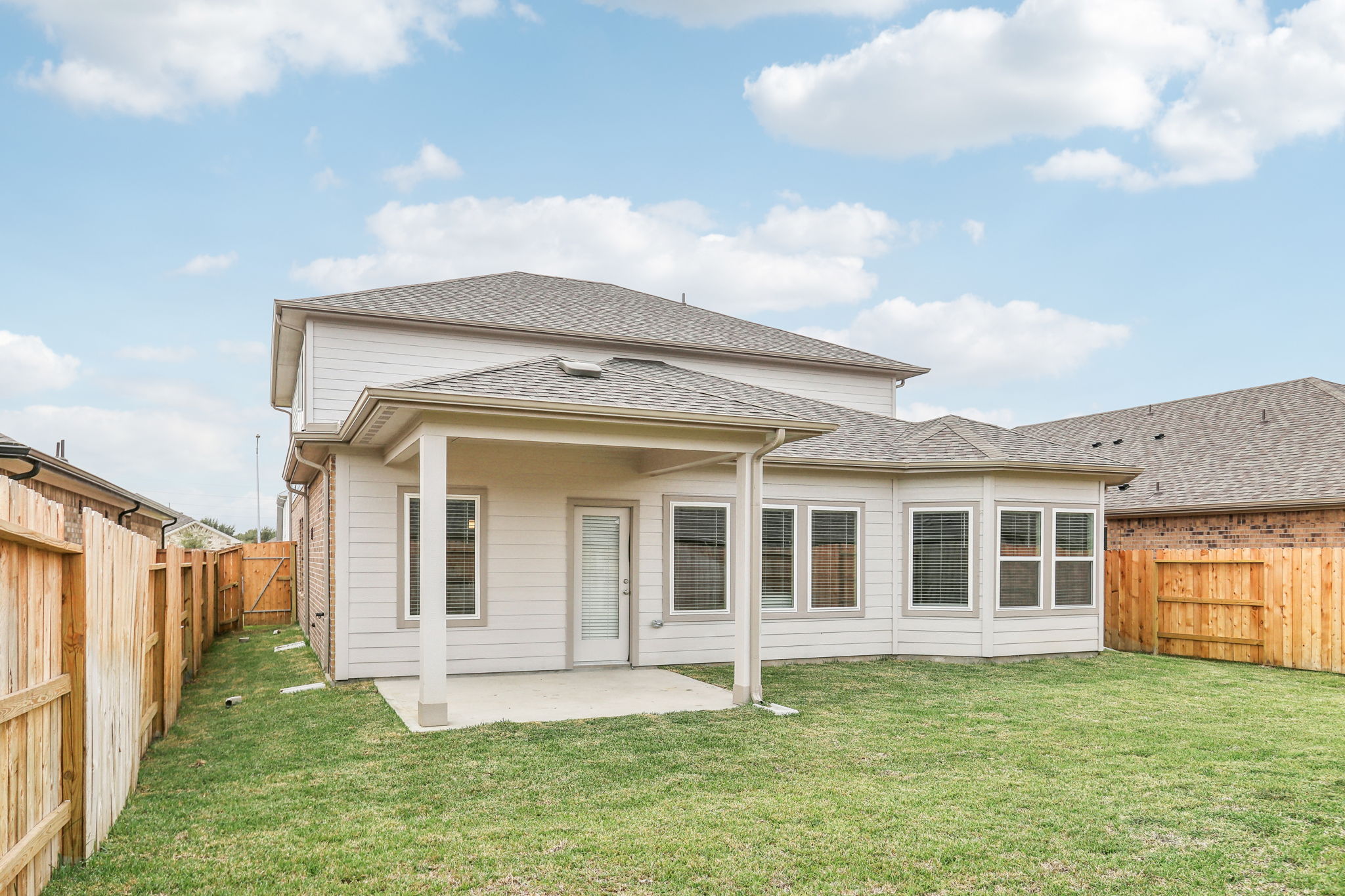 Houston - Wall Street Village - 6435 Brazos Trl Dr, Richmond, TX, 77469 -    055