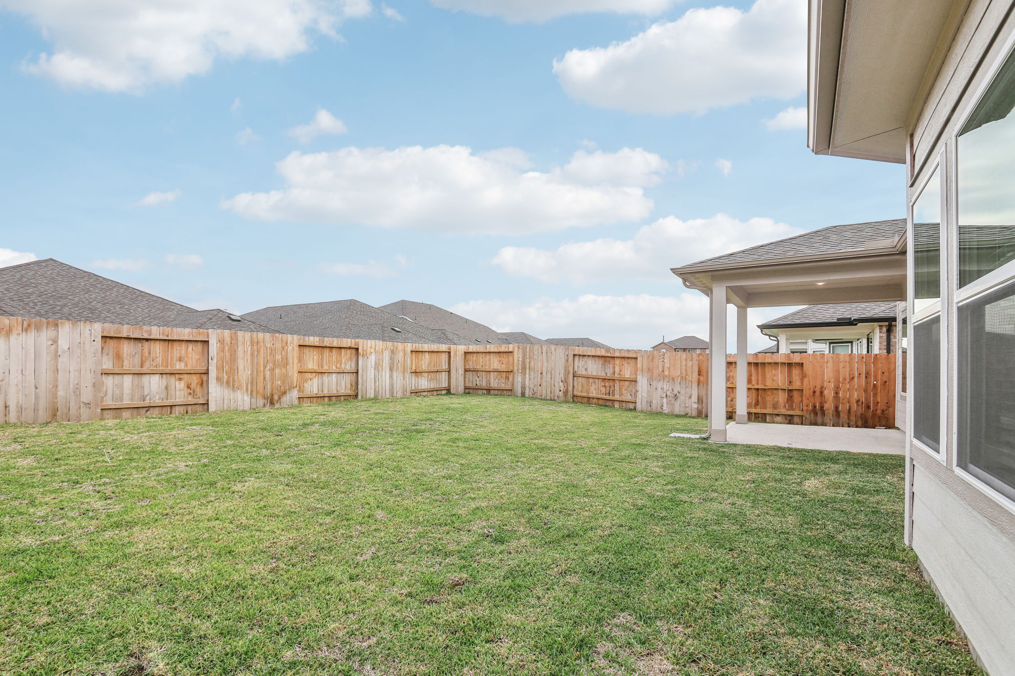 Houston - Wall Street Village - 6435 Brazos Trl Dr, Richmond, TX, 77469 -    059