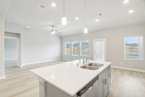 Houston - Wall Street Village - 6435 Brazos Trl Dr, Richmond, TX, 77469 -    015