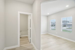 Houston - Wall Street Village - 6435 Brazos Trl Dr, Richmond, TX, 77469 -    019