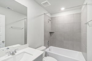 Houston - Wall Street Village - 6435 Brazos Trl Dr, Richmond, TX, 77469 -    044