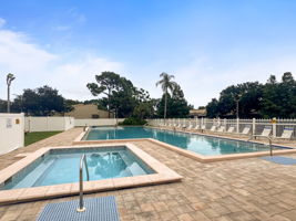 Community Pool - IMG_7622