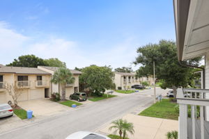Front Balcony View - 495A2071