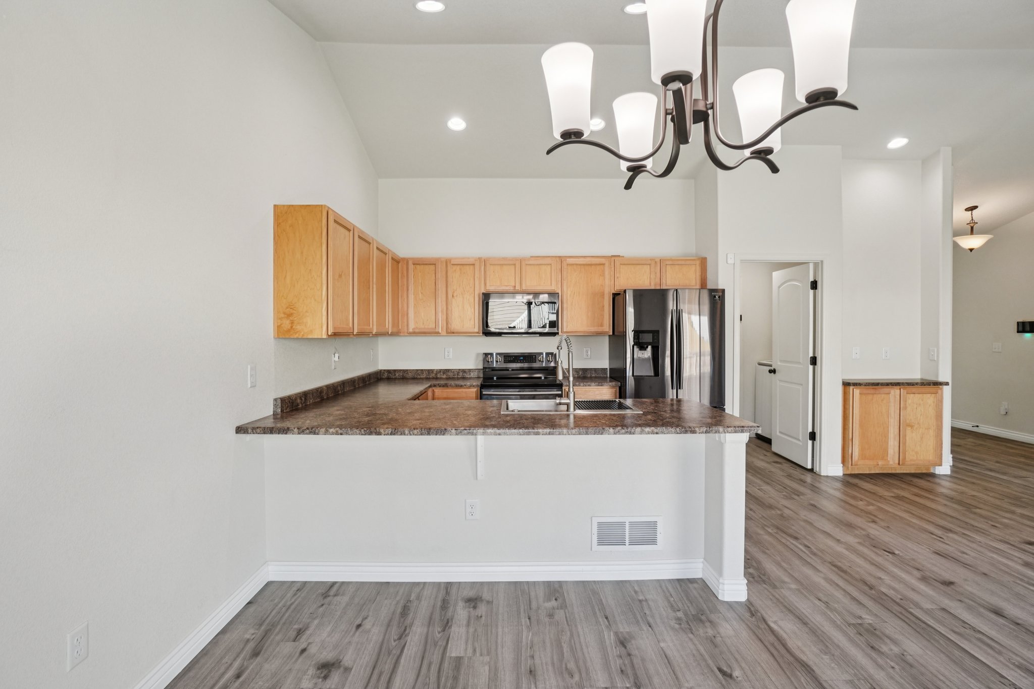 San Isabel Ave-S0309-010.jpg