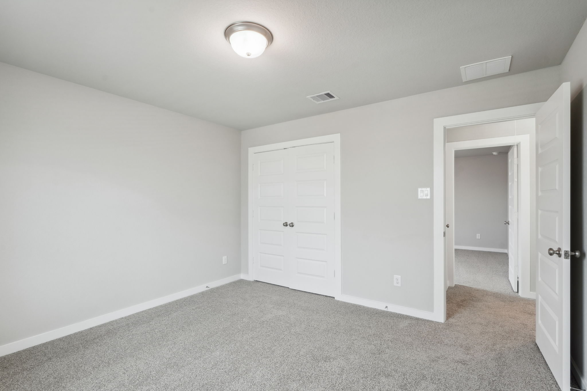 Houston - Wall Street Village - 6438 Sugarcane Lane, Richmond, TX 77469 - 031