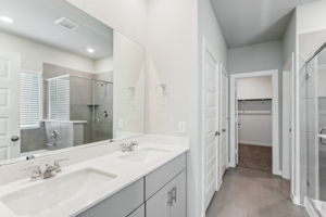 Houston - Wall Street Village - 6438 Sugarcane Lane, Richmond, TX 77469 - 020