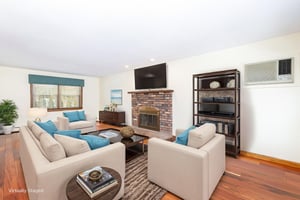 1T5A2193-Edit virtually staged.jpeg