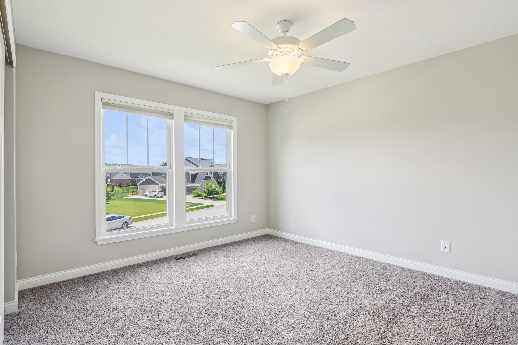 Ridge Gate Dr-3105-028.jpg