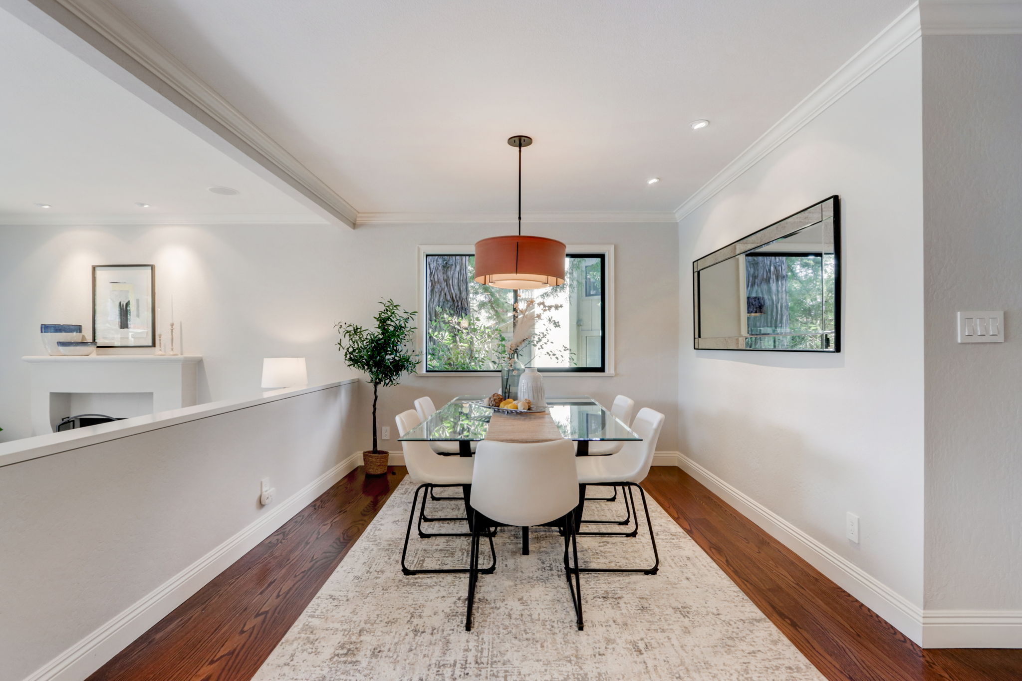  Sand Hill Cir-009
