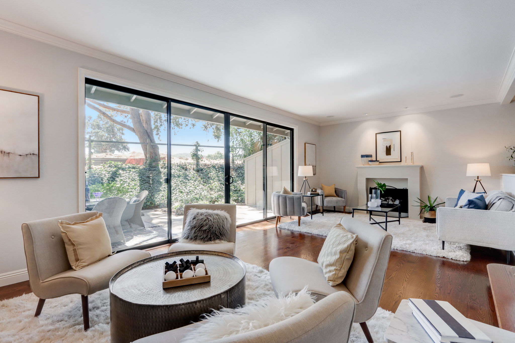  Sand Hill Cir-019