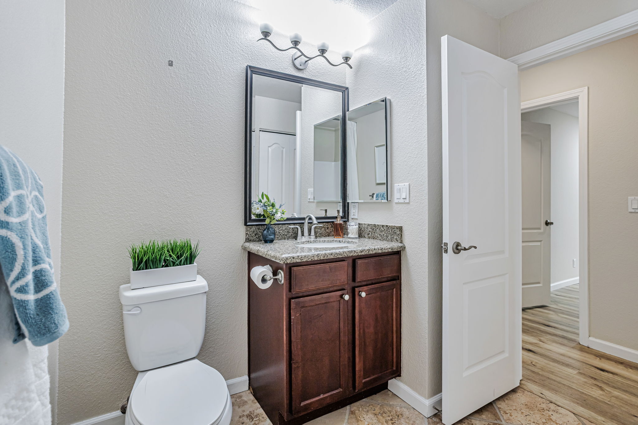 030_644 Teatree Ct