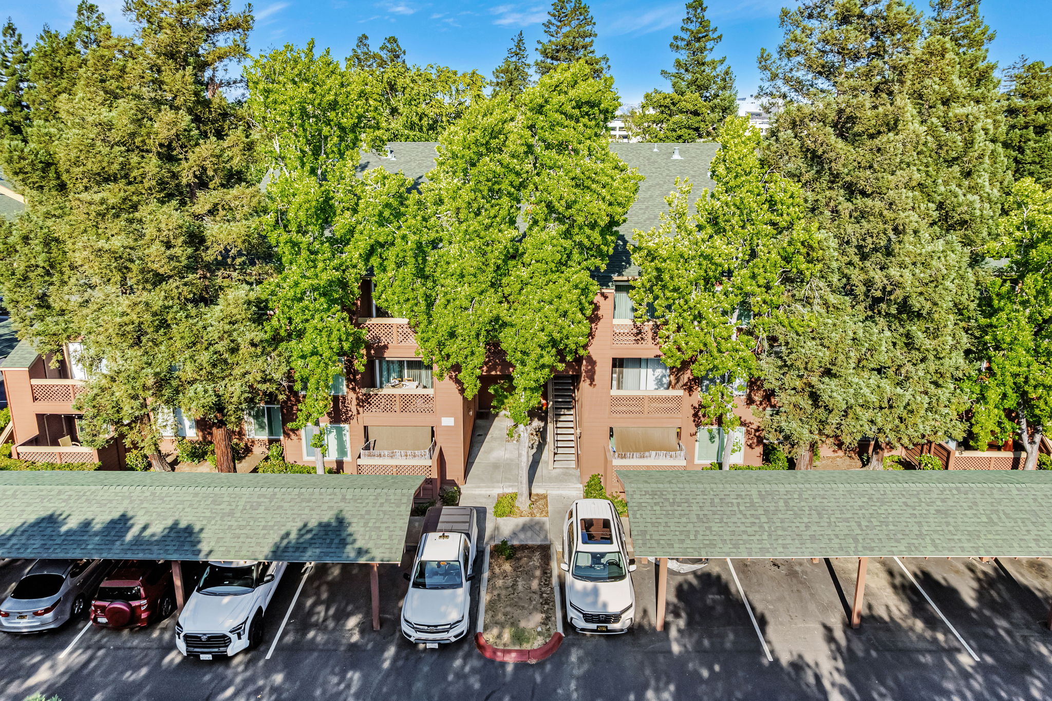 001_AERIALS_644 Teatree Ct