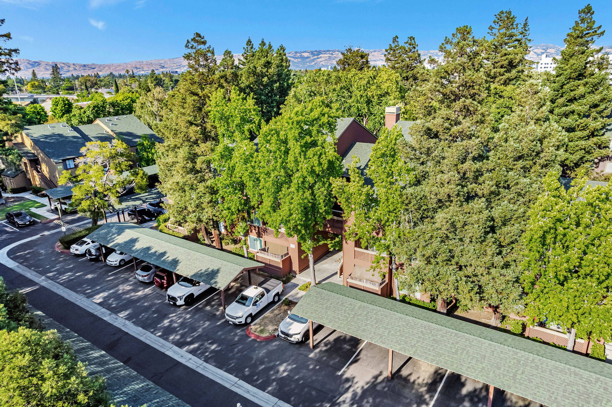 003_AERIALS_644 Teatree Ct