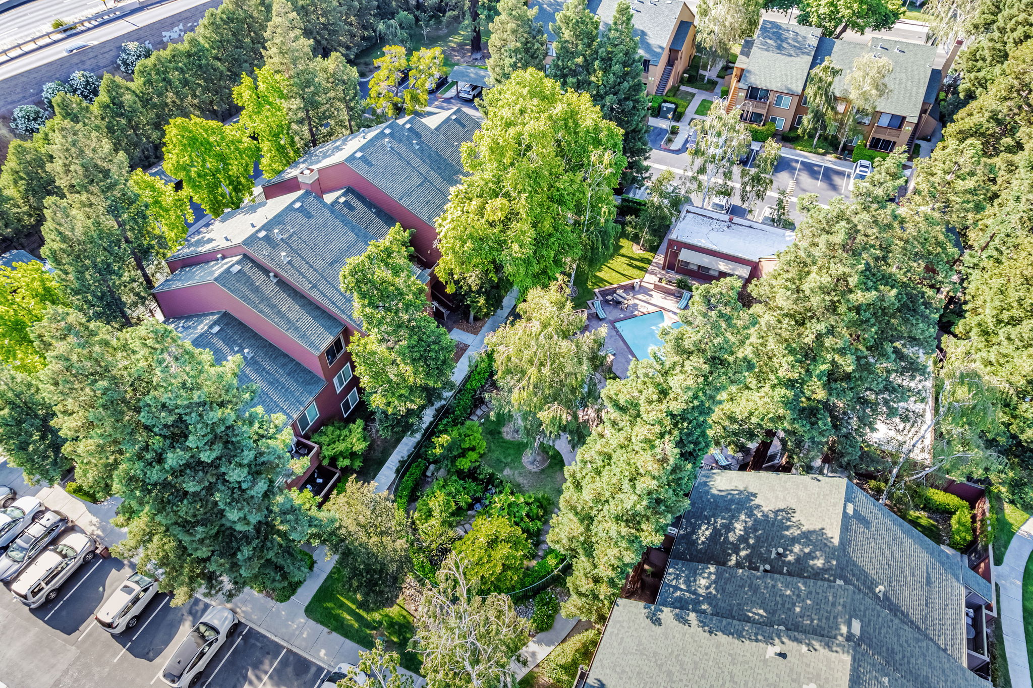 011_AERIALS_644 Teatree Ct