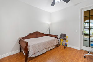 644 Wilmington Dr-10