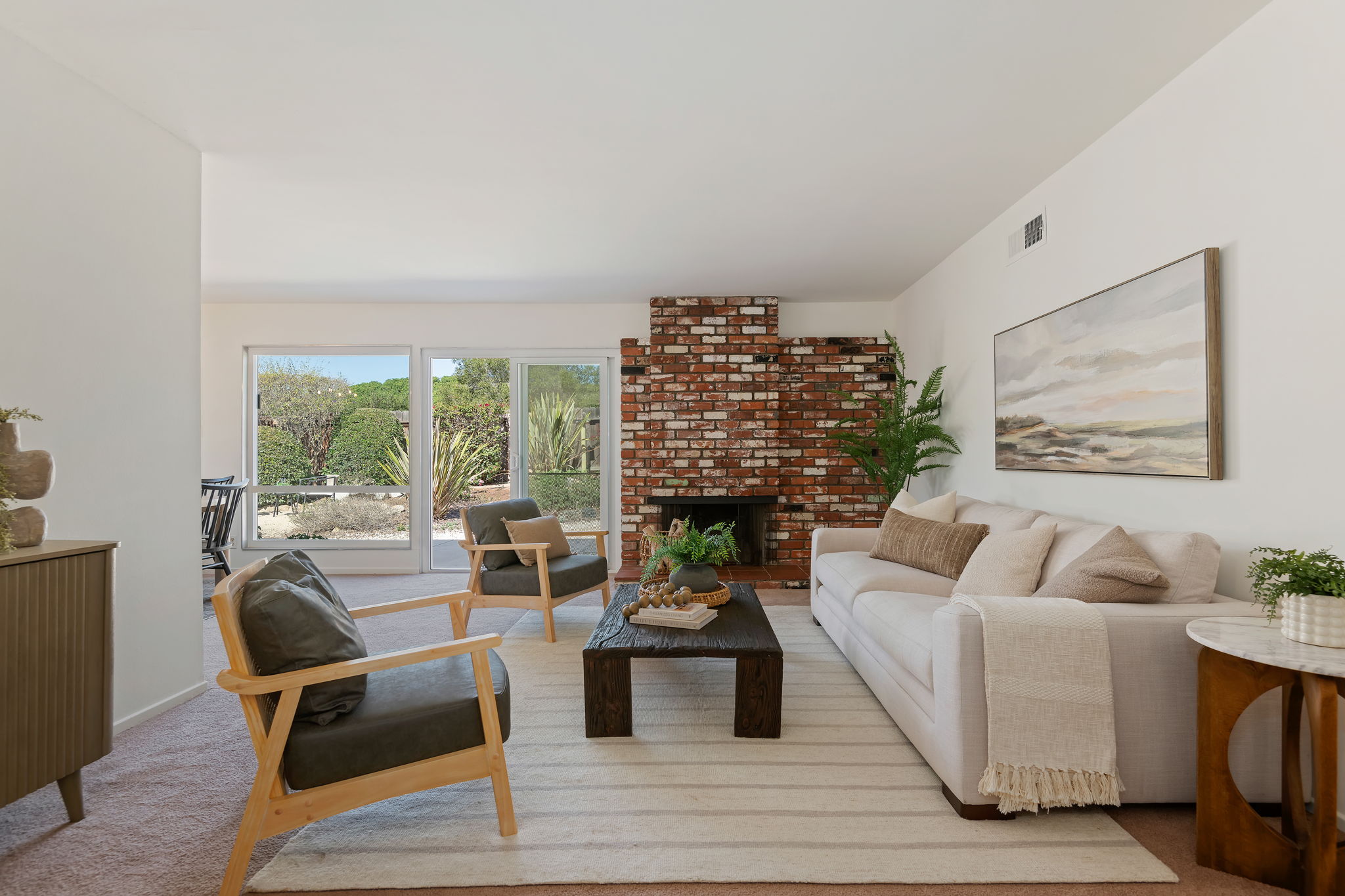 05-Living Room