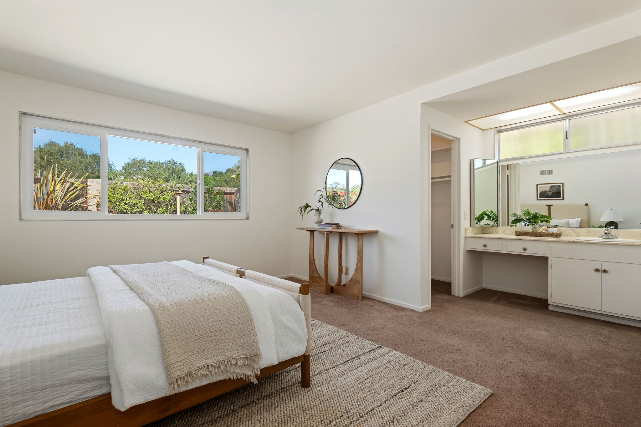 19-Primary Bedroom