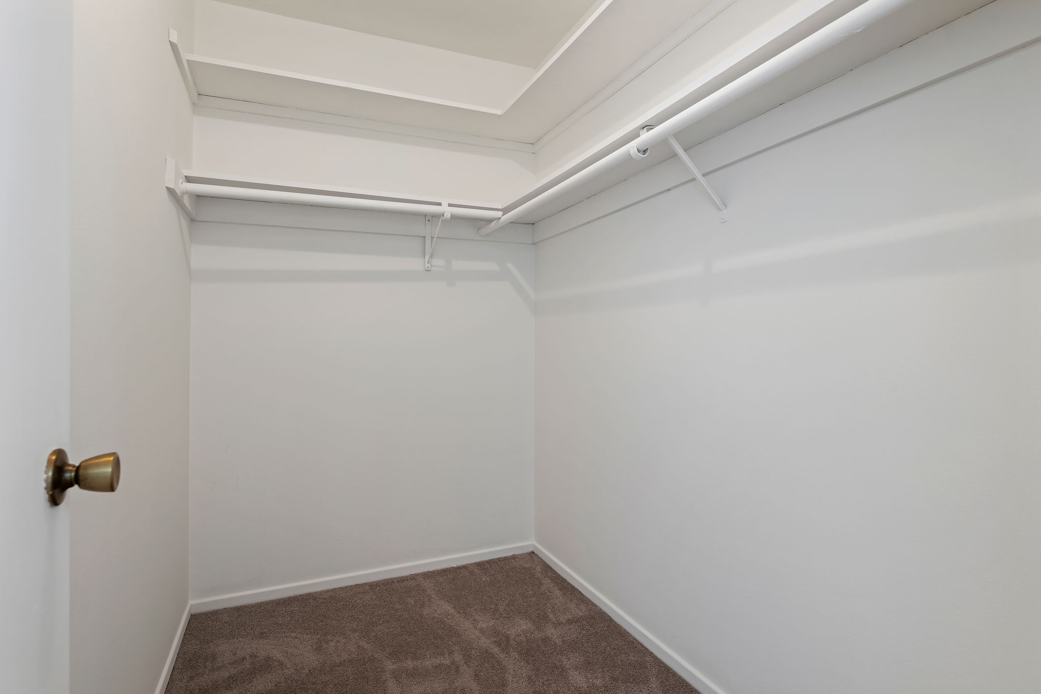 22-Primary Closet