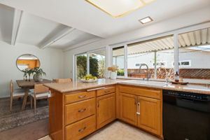 11-Kitchen