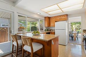 12-Kitchen