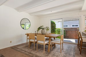 14-Breakfast Area