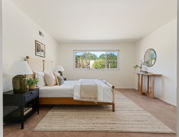 17-Primary Bedroom