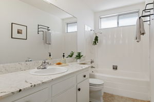 24-Bathroom 2