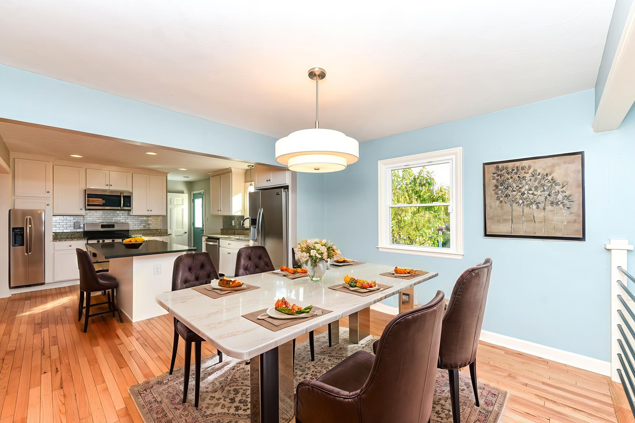 DSC_9648 virtually staged.jpeg