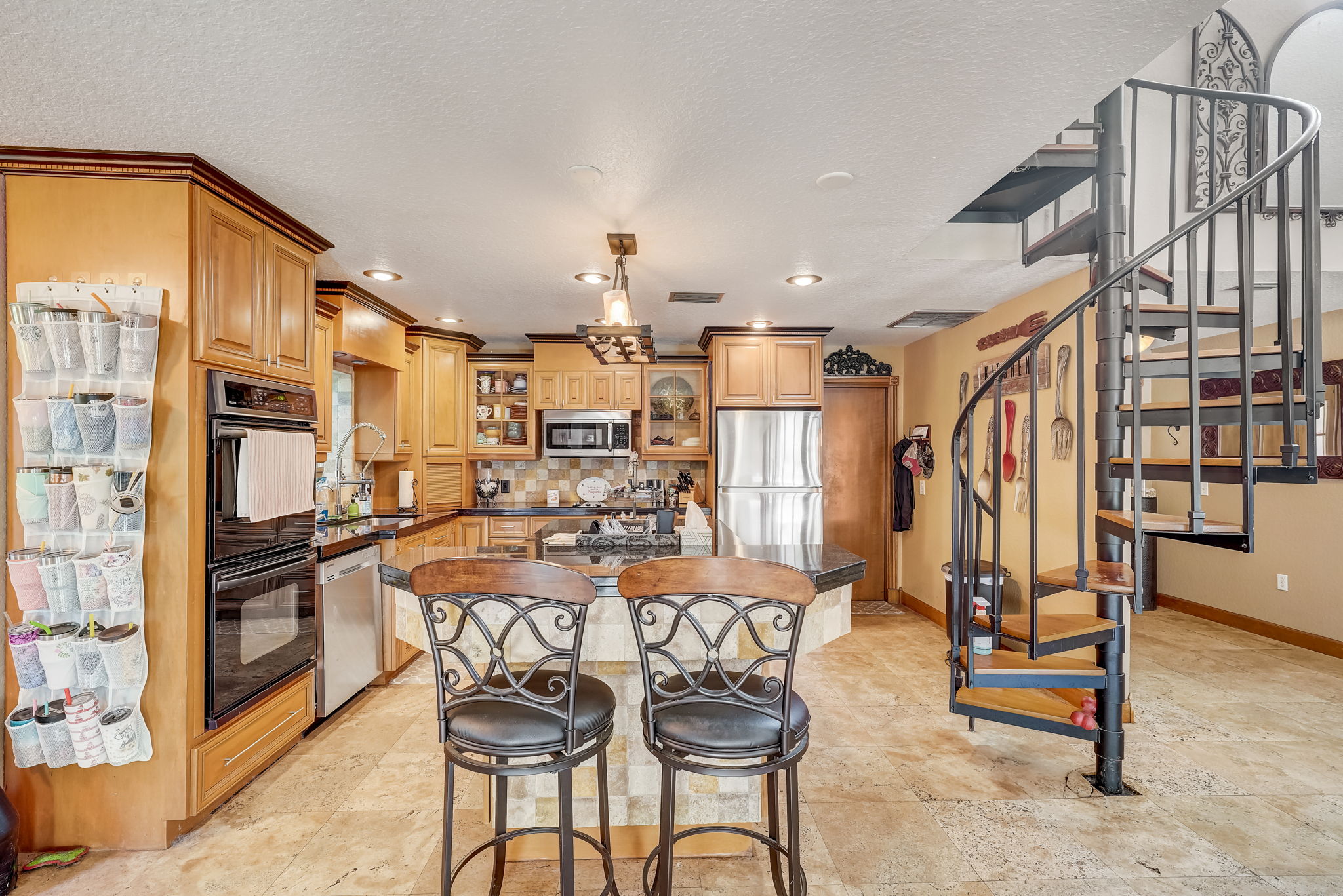 Millstone Dr-035
