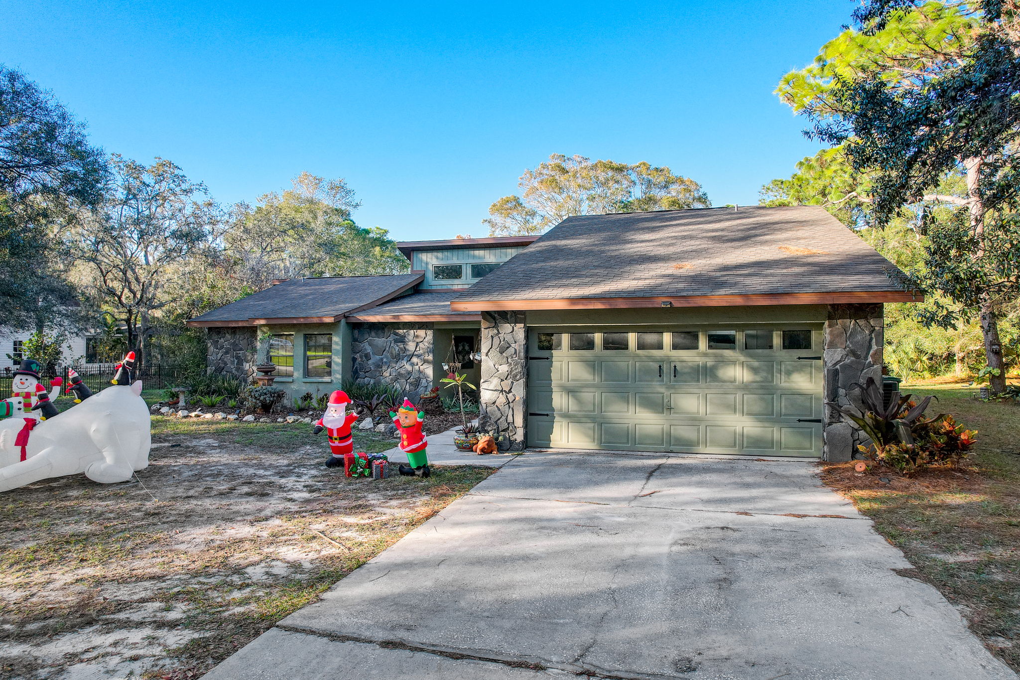 Millstone Dr-085