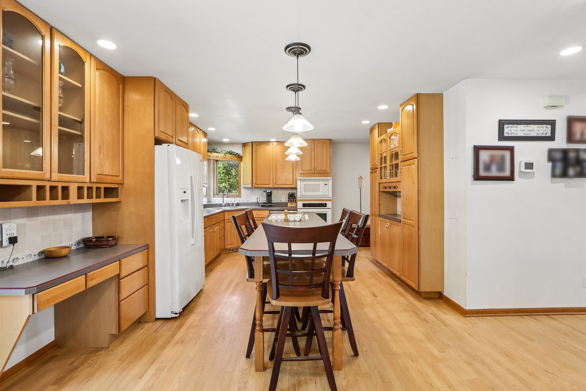 Hickory Ln-S0707-021.jpg