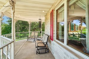 Hickory Ln-S0707-010.jpg
