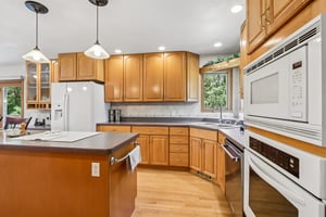 Hickory Ln-S0707-023.jpg
