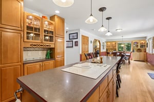 Hickory Ln-S0707-024.jpg
