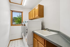 Hickory Ln-S0707-030.jpg