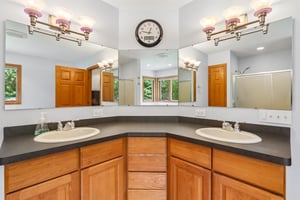 Hickory Ln-S0707-042.jpg