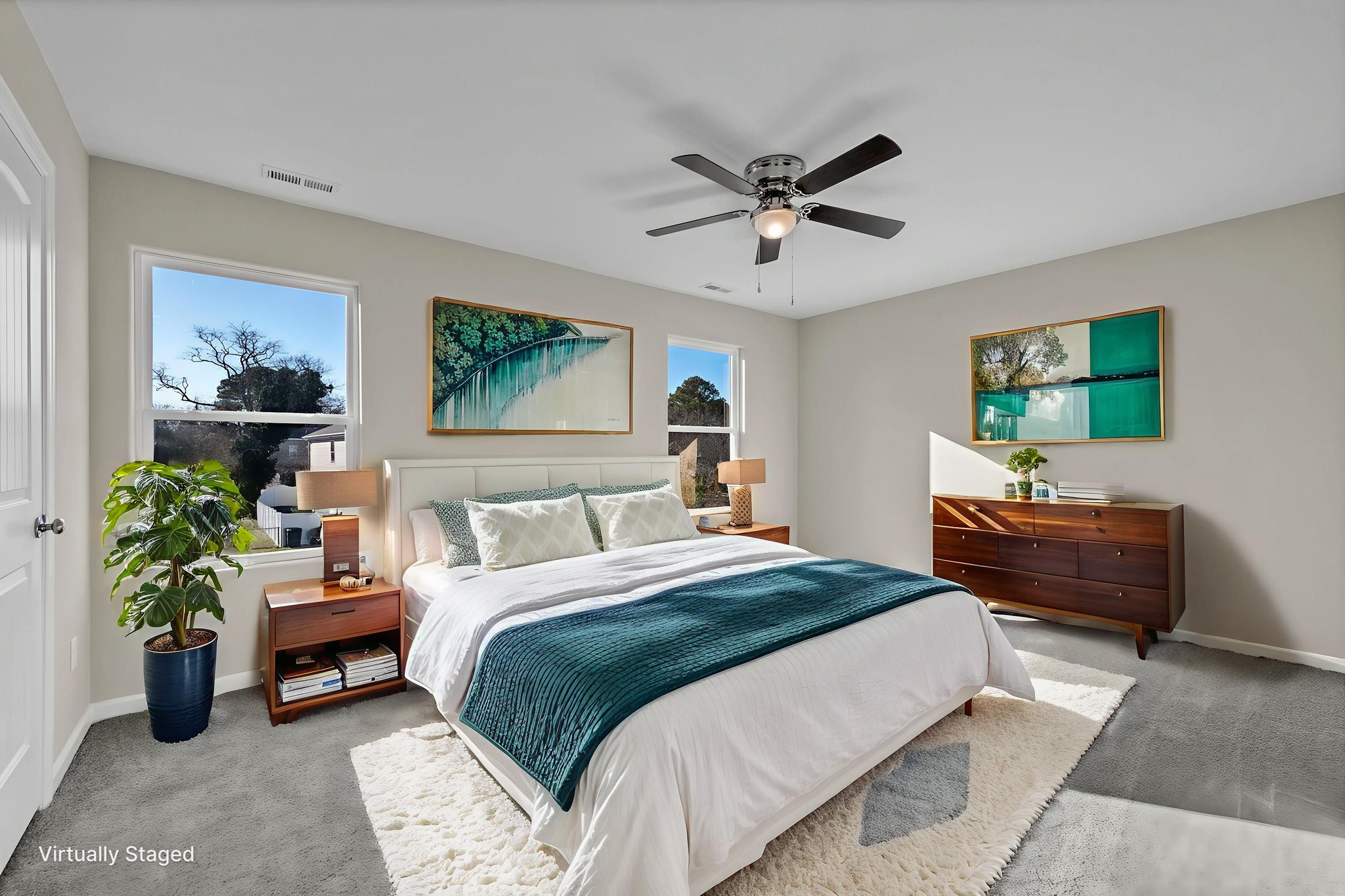 DSC_7791 virtually staged.jpeg