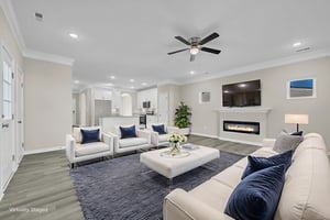 DSC_7780 virtually staged.jpeg