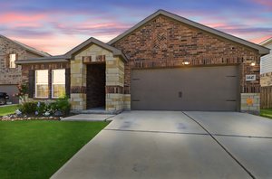 8Y8A0032_with_grass day to dusk.jpeg