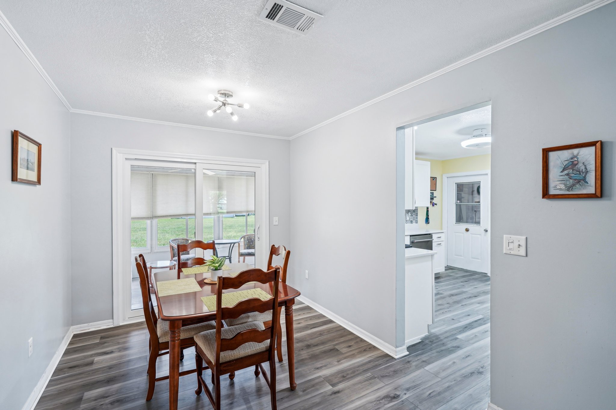 SW 111th Pl-2205-010.jpg